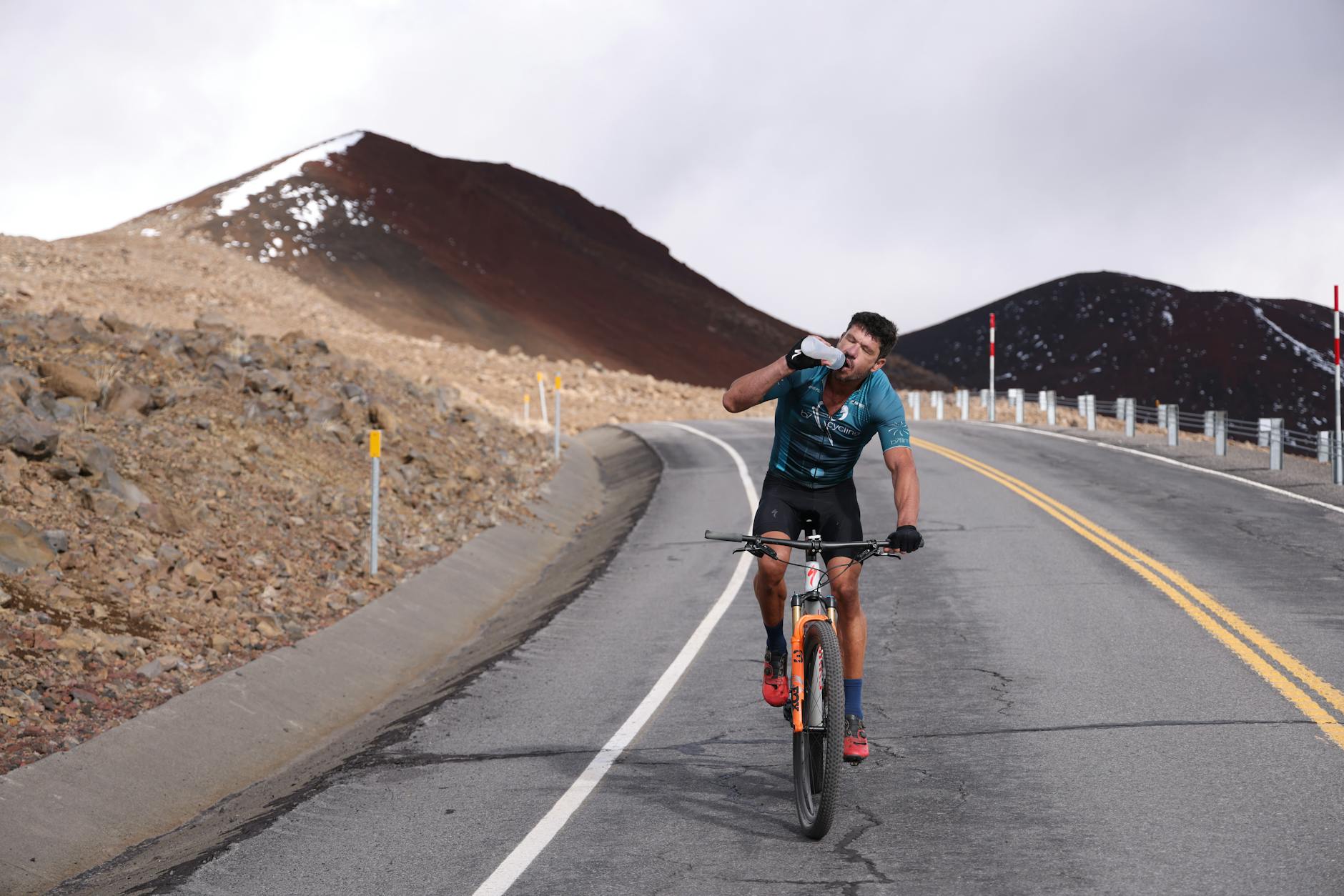 Klätterstyrka på Zwift inför riktiga berg: Alpe d'Huez, Ventoux och Hallandsåsen